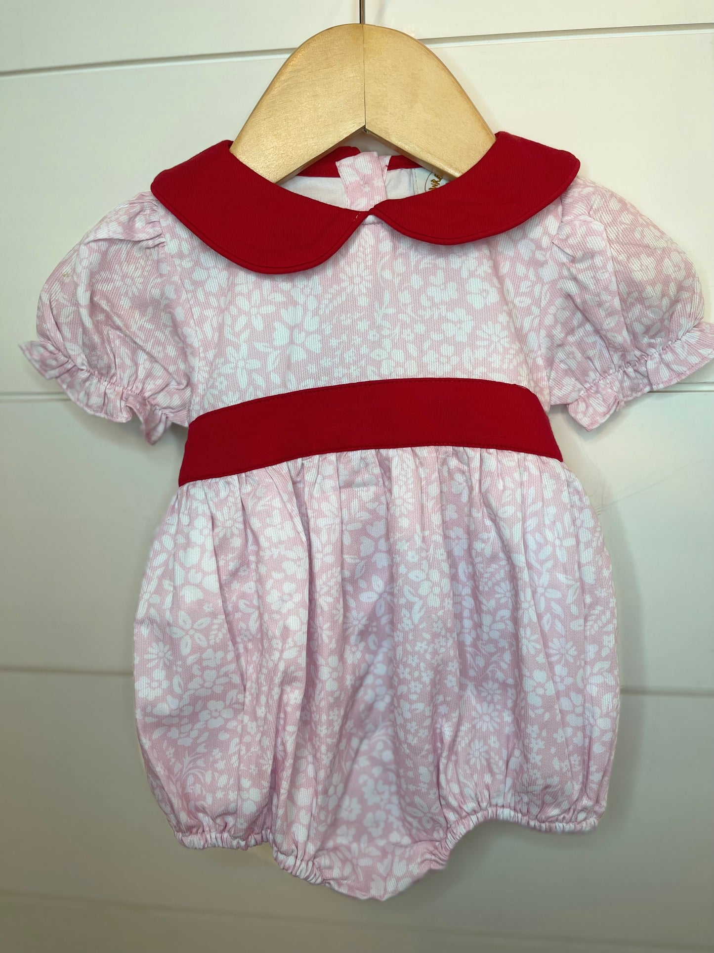 Girl’s Strawberry Bubble